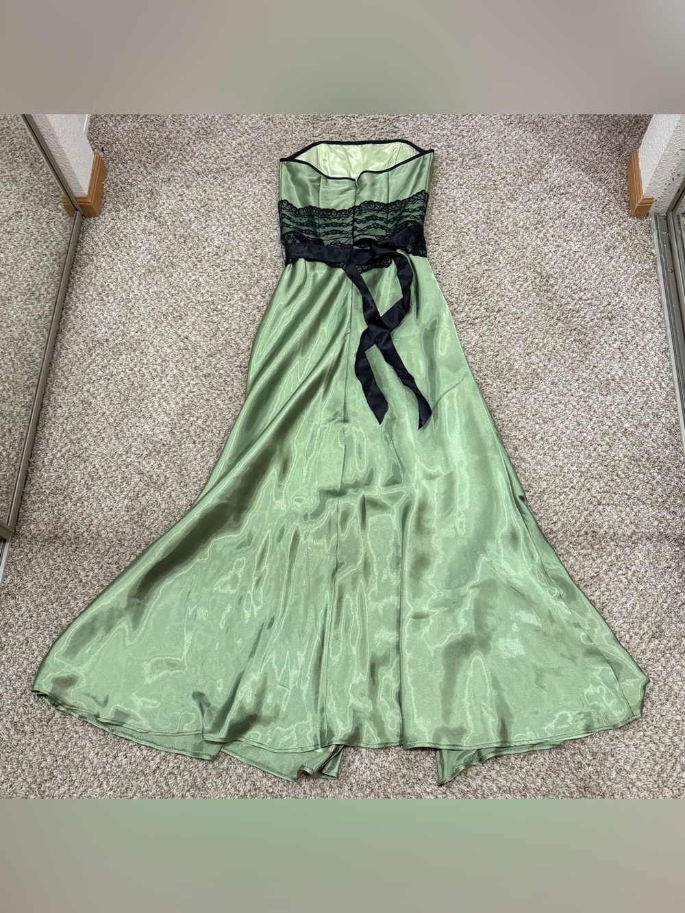 Vintage Jessica McClintock for Gunne Sax green strapless satin black lace dress - Picture 4 of 11
